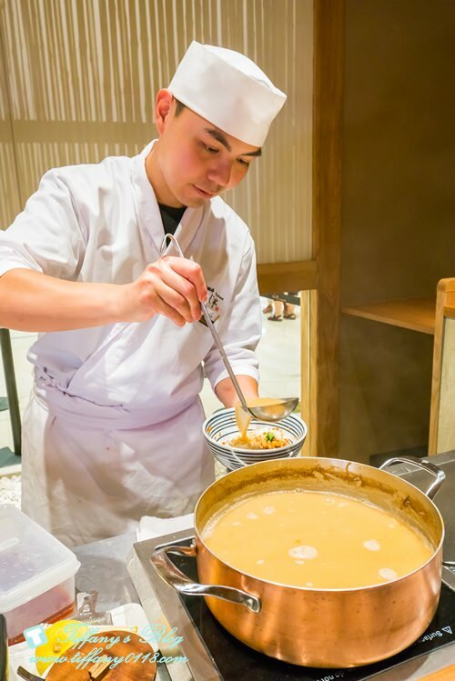 [台北美食]日本橋海鮮丼つじ半 Tsujihan/東京必吃排隊海鮮丼/捷運市政府站(附完整吃法影片)