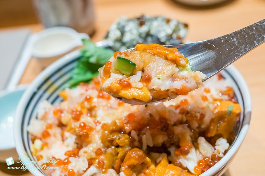 [台北美食]日本橋海鮮丼つじ半 Tsujihan/東京必吃排隊海鮮丼/捷運市政府站(附完整吃法影片)