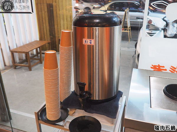 嗑肉石鍋(嗑肉石鍋(昌平店)):嗑肉石鍋昌平店,台中北屯宵夜時間大口嗑肉,肉品水準不輸給燒肉店~ 嗑肉石鍋(嗑肉石鍋(昌平店)):嗑肉石鍋昌平店,台中北屯宵夜時間大口嗑肉,肉品水準不輸給燒肉店~