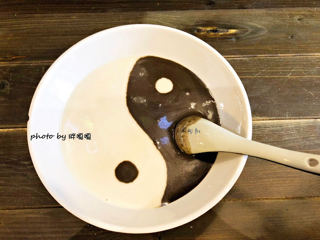 【高雄 苓雅】九記食糖水❤符咒菜單、太極糖水、打拳木樁,來到這感受滿滿傳統文化氣息,喝入口中的不只是糖水,更是一種精神💪💪💪