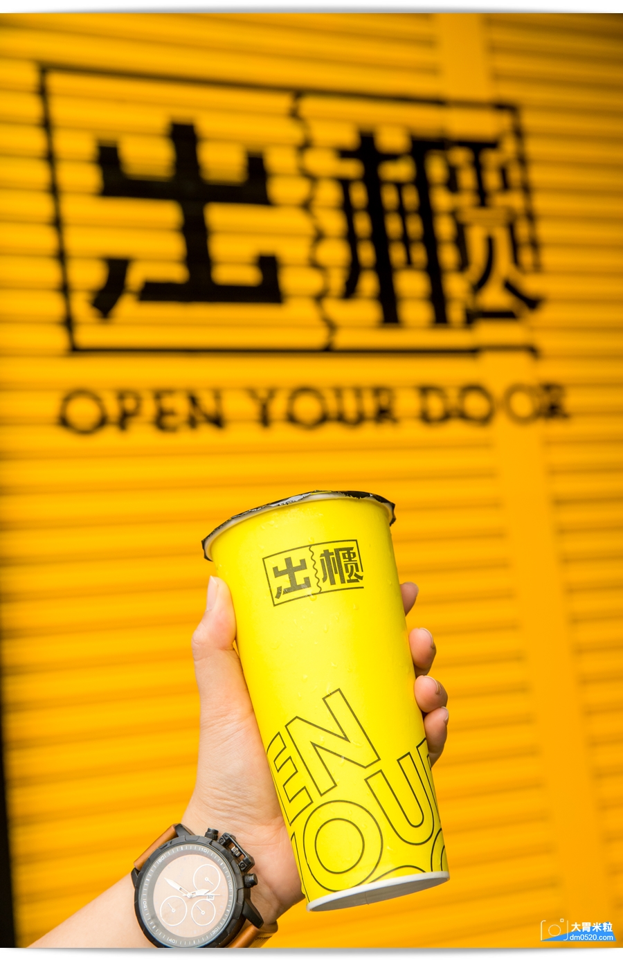 台中人氣黃金飲品,南台灣也能喝到囉,Open Your Door出櫃屏東潮州店,招牌黃金蕎麥拿鐵,加料必點三寶,紅荳子鮮奶,滿料實在 - 大胃米粒 DAVID & MILLY