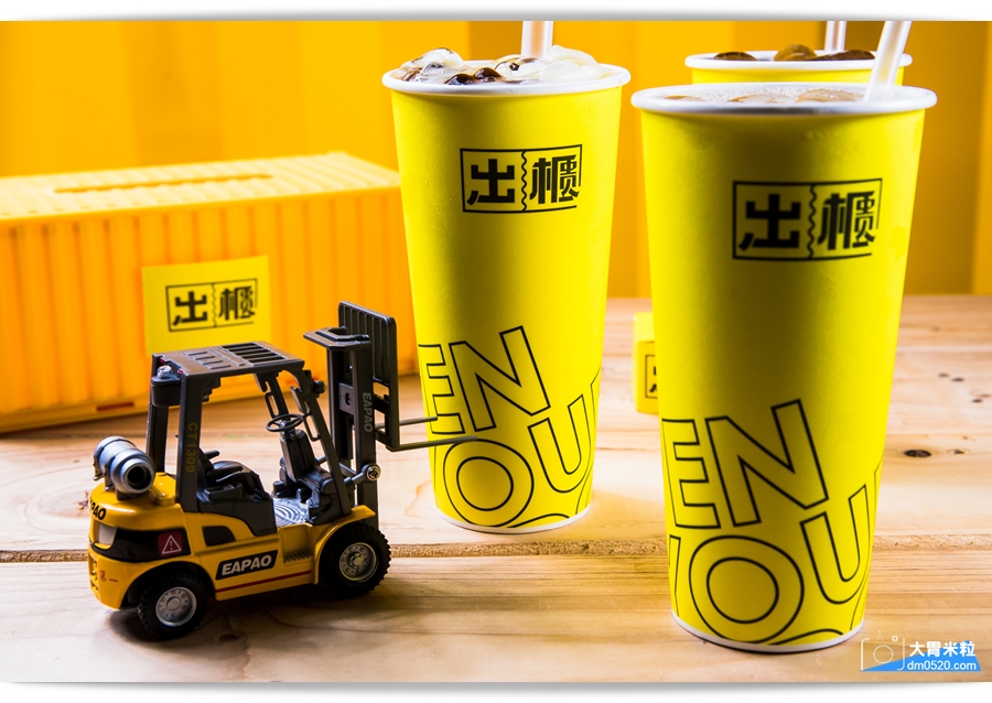 台中人氣黃金飲品,南台灣也能喝到囉,Open Your Door出櫃屏東潮州店,招牌黃金蕎麥拿鐵,加料必點三寶,紅荳子鮮奶,滿料實在 - 大胃米粒 DAVID & MILLY