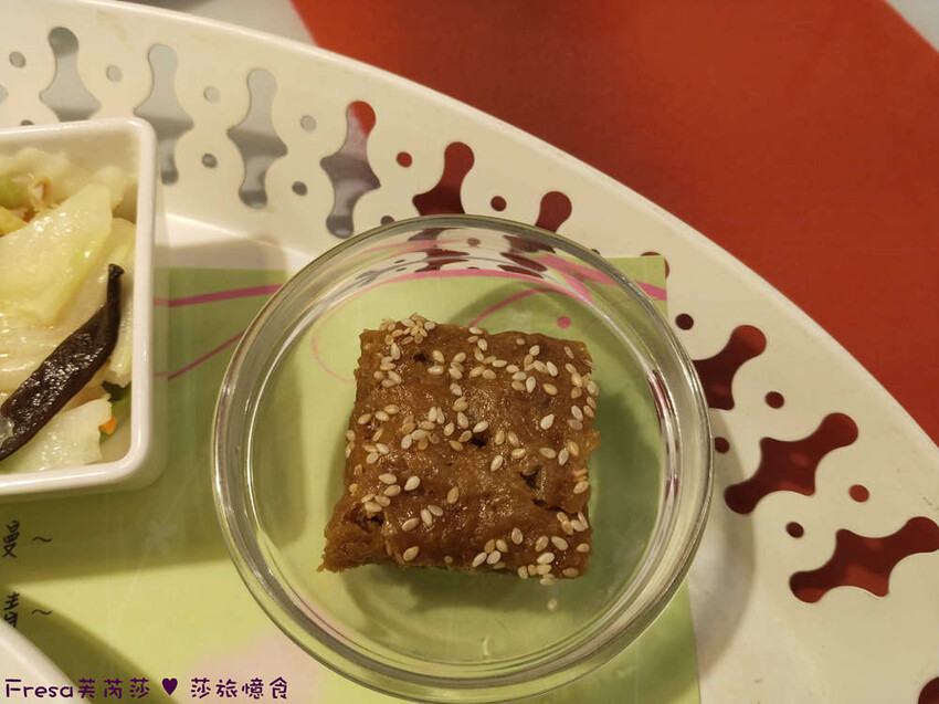 嘉義縣中埔鄉嘉義飯店【詩情夢幻城堡】飛行吧！溜滑梯房＋兒童跑車免費盡情玩.煙火晚會＋魔術表演＋仙女棒＋爆米花超嗨