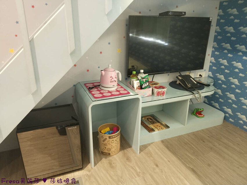 嘉義縣中埔鄉嘉義飯店【詩情夢幻城堡】飛行吧！溜滑梯房＋兒童跑車免費盡情玩.煙火晚會＋魔術表演＋仙女棒＋爆米花超嗨