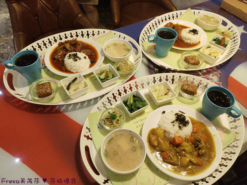 嘉義縣中埔鄉嘉義飯店【詩情夢幻城堡】飛行吧！溜滑梯房＋兒童跑車免費盡情玩.煙火晚會＋魔術表演＋仙女棒＋爆米花超嗨