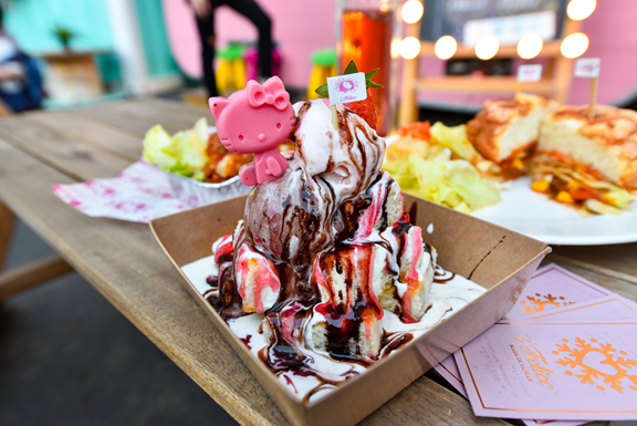 I Felice Uno貨櫃聚落：台中西屯區美食-UNO市集粉色貨櫃屋，少女心噴發之繽紛冰淇淋，讓人彷彿置身在迪士尼！