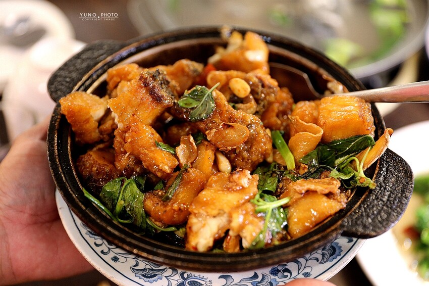 傳承第三代40年石門活魚多吃老店!草魚&烏鰡現撈現烹調|十一份活魚餐廳(桃園大溪美食)