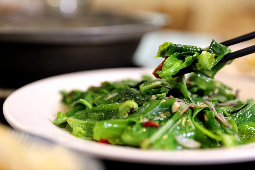 傳承第三代40年石門活魚多吃老店!草魚&烏鰡現撈現烹調|十一份活魚餐廳(桃園大溪美食)