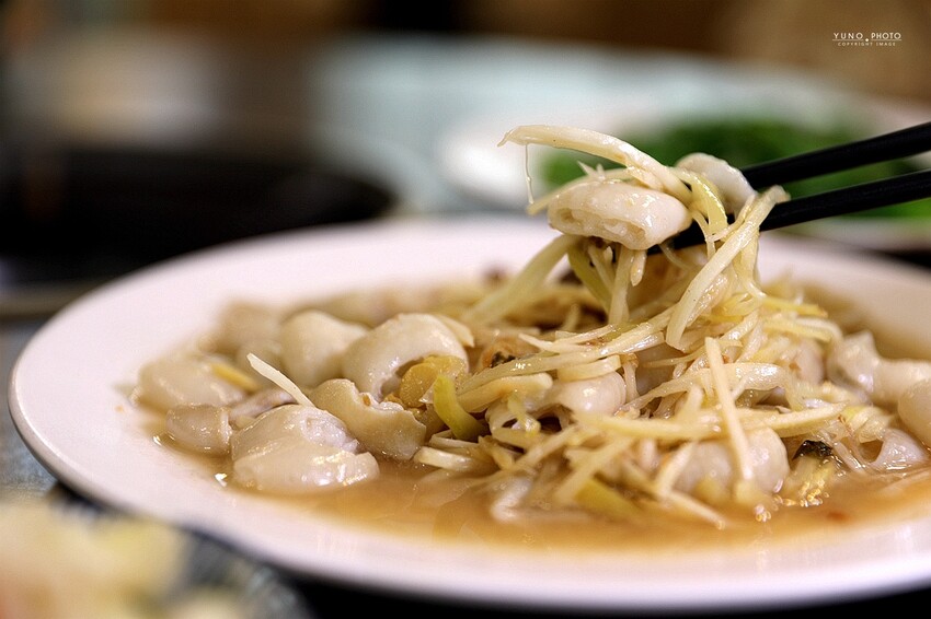 傳承第三代40年石門活魚多吃老店!草魚&烏鰡現撈現烹調|十一份活魚餐廳(桃園大溪美食)