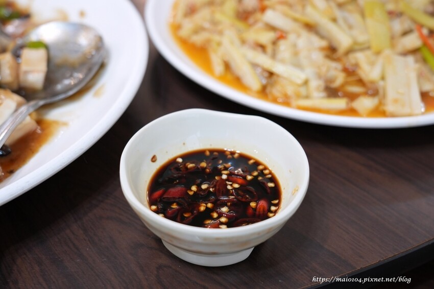 桃園石門活魚|十一份活魚餐廳~活魚一魚多吃,現抓現煮、餐點平價份量十足,聚餐首選,附停車場、免服務費