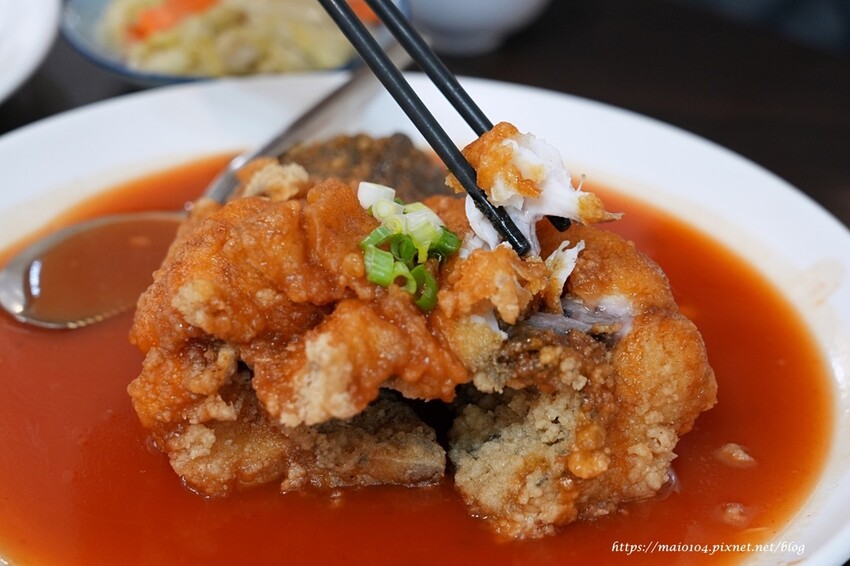 桃園石門活魚|十一份活魚餐廳~活魚一魚多吃,現抓現煮、餐點平價份量十足,聚餐首選,附停車場、免服務費