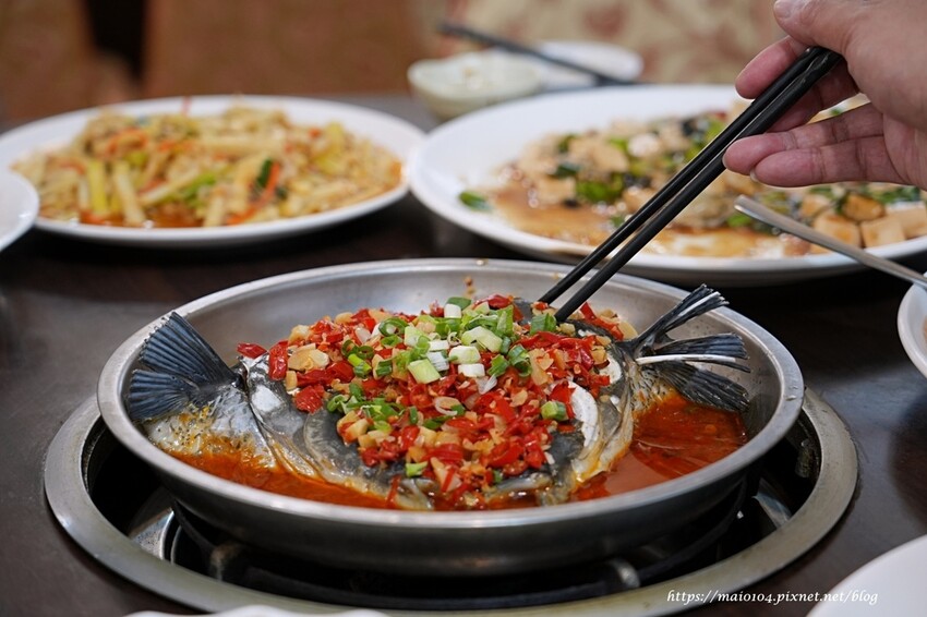 桃園石門活魚|十一份活魚餐廳~活魚一魚多吃,現抓現煮、餐點平價份量十足,聚餐首選,附停車場、免服務費