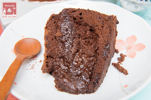 栗卡朵洋菓子工坊:【台南學甲】星級主廚甜點|嚴選頂級原料|必買伴手禮|法式經典巧克力蛋糕|天使與惡魔重乳酪蛋糕~栗卡朵洋菓子工坊