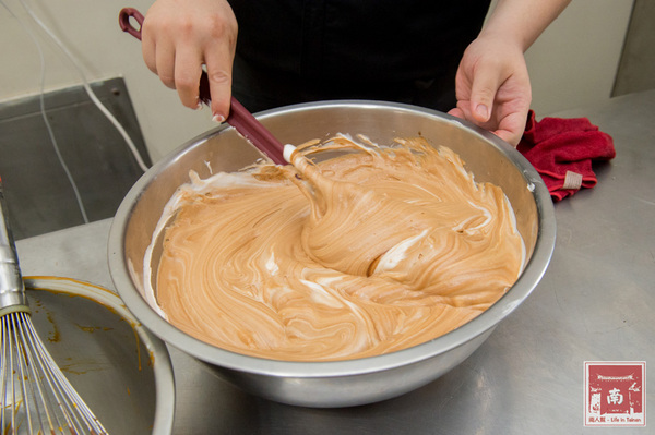 栗卡朵洋菓子工坊:【台南學甲】星級主廚甜點|嚴選頂級原料|必買伴手禮|法式經典巧克力蛋糕|天使與惡魔重乳酪蛋糕~栗卡朵洋菓子工坊