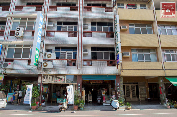 栗卡朵洋菓子工坊:【台南學甲】星級主廚甜點|嚴選頂級原料|必買伴手禮|法式經典巧克力蛋糕|天使與惡魔重乳酪蛋糕~栗卡朵洋菓子工坊