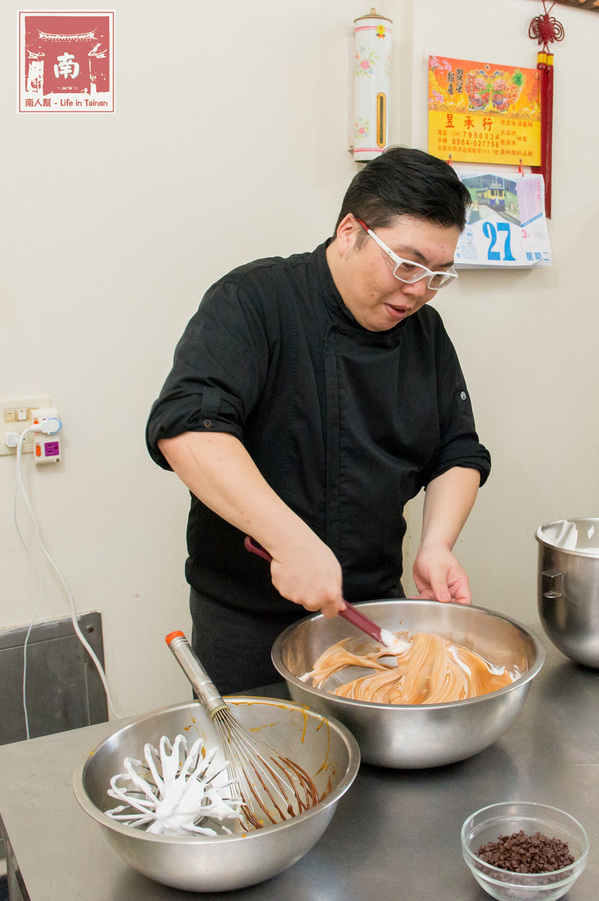 栗卡朵洋菓子工坊:【台南學甲】星級主廚甜點|嚴選頂級原料|必買伴手禮|法式經典巧克力蛋糕|天使與惡魔重乳酪蛋糕~栗卡朵洋菓子工坊