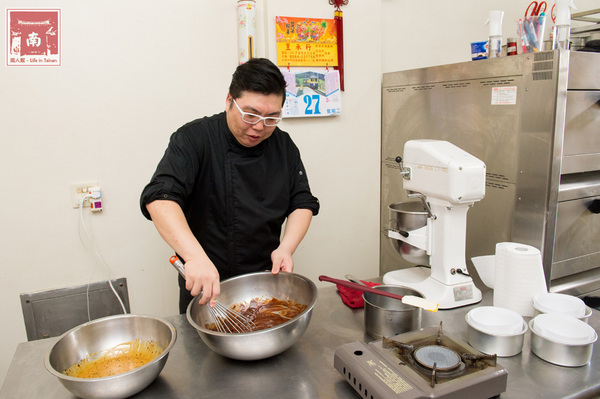 栗卡朵洋菓子工坊:【台南學甲】星級主廚甜點|嚴選頂級原料|必買伴手禮|法式經典巧克力蛋糕|天使與惡魔重乳酪蛋糕~栗卡朵洋菓子工坊