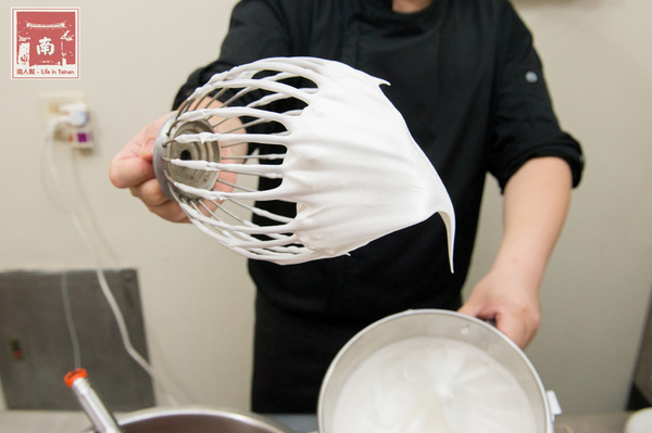 栗卡朵洋菓子工坊:【台南學甲】星級主廚甜點|嚴選頂級原料|必買伴手禮|法式經典巧克力蛋糕|天使與惡魔重乳酪蛋糕~栗卡朵洋菓子工坊