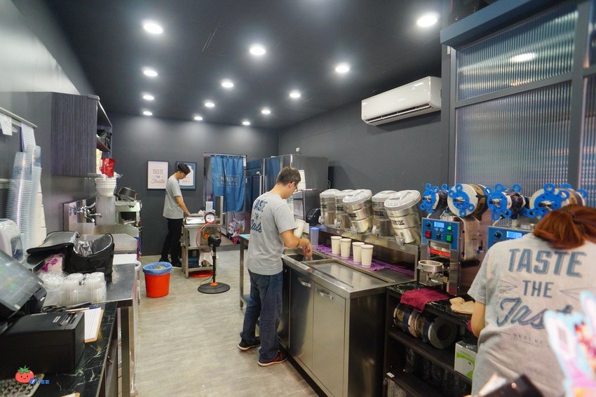 三重手搖飲可不可熟成紅茶 雪藏奶茶