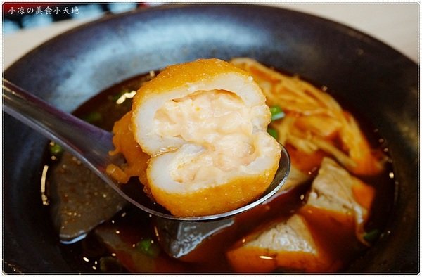 食神滷味 台中靜宜店：台中沙鹿』食神滷味靜宜店║食神到！銅板小吃、宵夜新選擇！獨家麻辣燙，多項食材，不同的香辣快感～