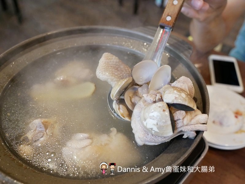 《新竹竹北聚餐推薦餐廳》一品活蝦竹北旗艦店。現撈泰國蝦美食餐廳。下班約會聚餐好去處。還有超大親子空間設計︱(影片)