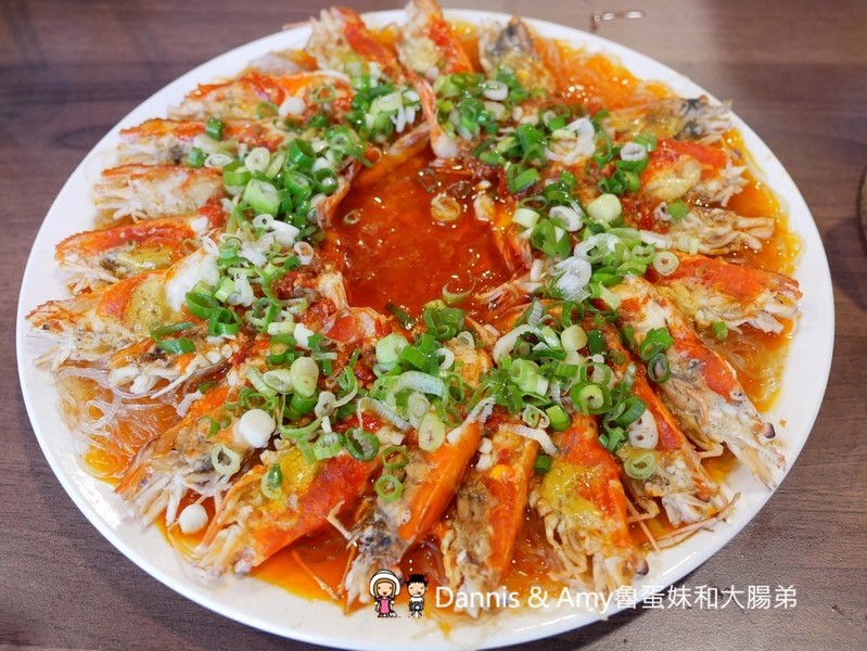 《新竹竹北聚餐推薦餐廳》一品活蝦竹北旗艦店。現撈泰國蝦美食餐廳。下班約會聚餐好去處。還有超大親子空間設計︱(影片)