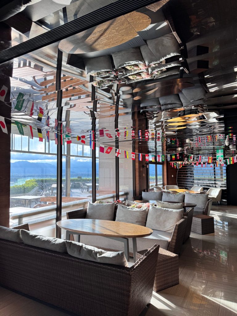 宜蘭羅東住宿 溫泉飯店【村却國際溫泉酒店】一泊二食 高空酒吧 房內雙湯池！ - 雁雁｜美食 旅遊 生活娛樂