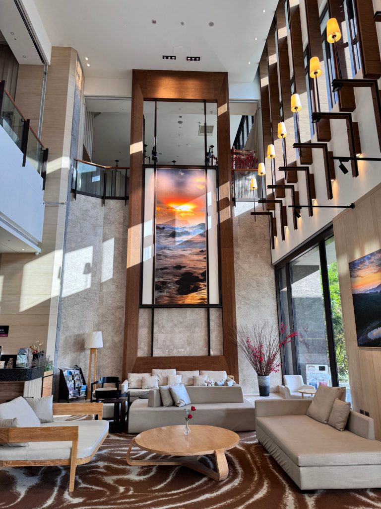 宜蘭羅東住宿 溫泉飯店【村却國際溫泉酒店】一泊二食 高空酒吧 房內雙湯池！ - 雁雁｜美食 旅遊 生活娛樂