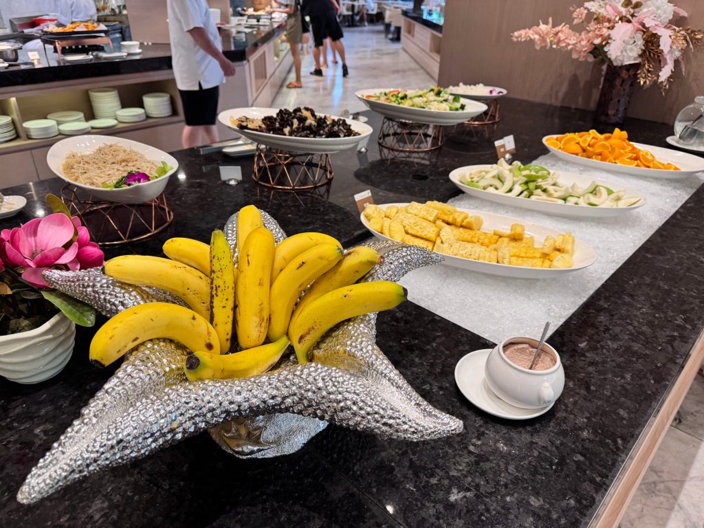 宜蘭羅東住宿 溫泉飯店【村却國際溫泉酒店】一泊二食 高空酒吧 房內雙湯池！ - 雁雁｜美食 旅遊 生活娛樂