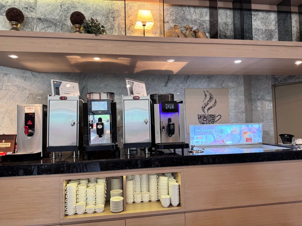 宜蘭羅東住宿 溫泉飯店【村却國際溫泉酒店】一泊二食 高空酒吧 房內雙湯池！ - 雁雁｜美食 旅遊 生活娛樂