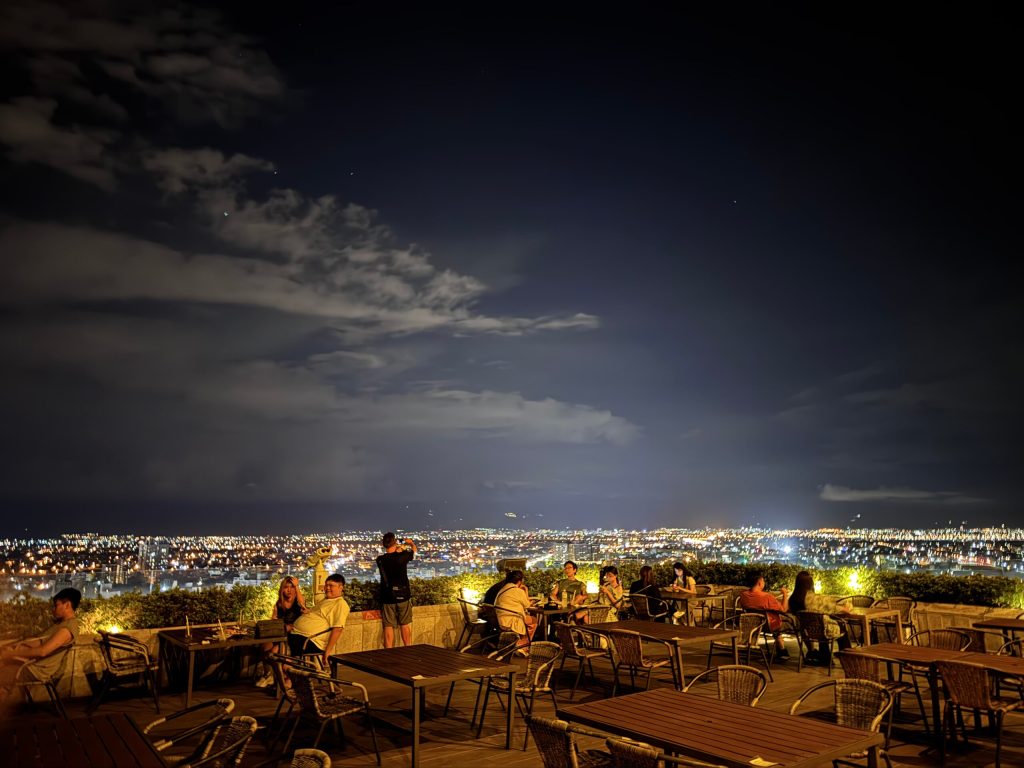 宜蘭羅東住宿 溫泉飯店【村却國際溫泉酒店】一泊二食 高空酒吧 房內雙湯池！ - 雁雁｜美食 旅遊 生活娛樂