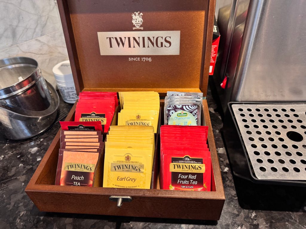 宜蘭羅東住宿 溫泉飯店【村却國際溫泉酒店】一泊二食 高空酒吧 房內雙湯池！ - 雁雁｜美食 旅遊 生活娛樂