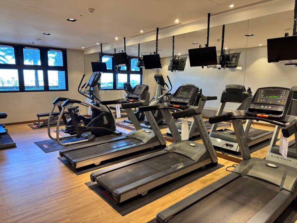 宜蘭羅東住宿 溫泉飯店【村却國際溫泉酒店】一泊二食 高空酒吧 房內雙湯池！ - 雁雁｜美食 旅遊 生活娛樂