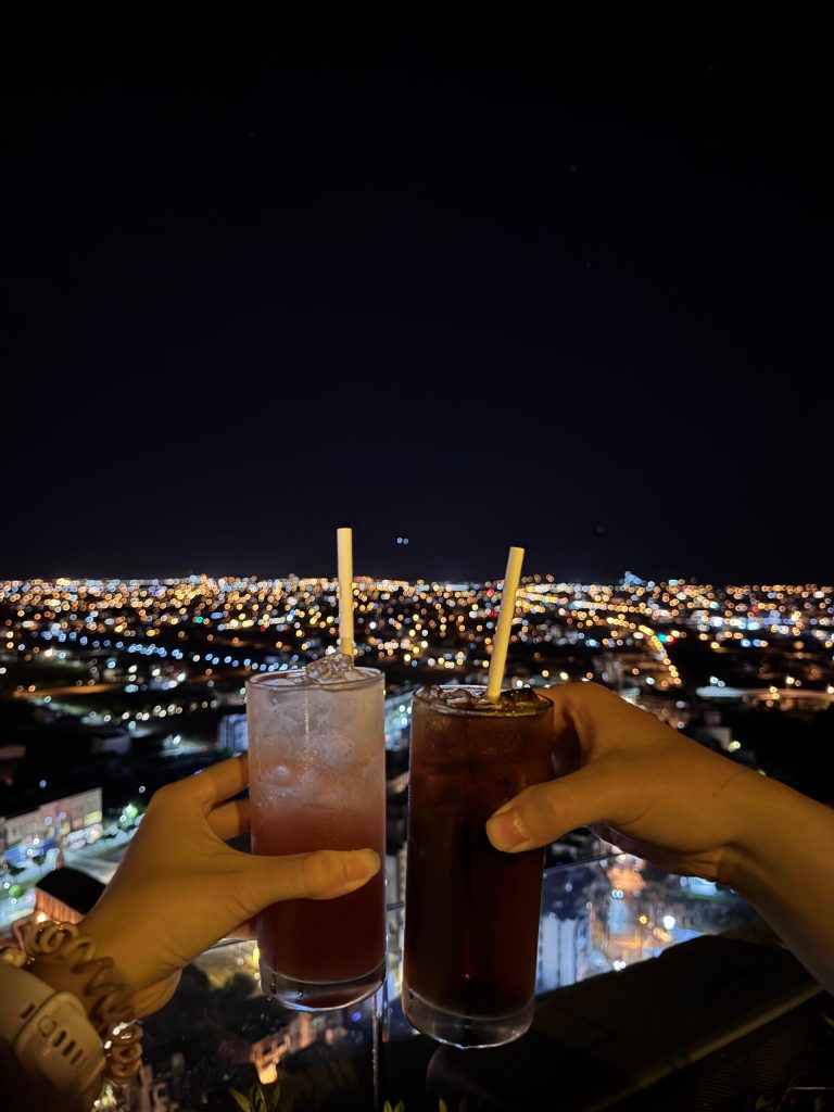 宜蘭羅東住宿 溫泉飯店【村却國際溫泉酒店】一泊二食 高空酒吧 房內雙湯池！ - 雁雁｜美食 旅遊 生活娛樂