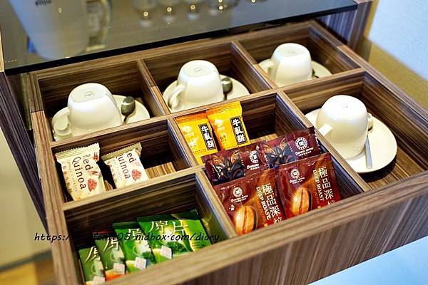 【羅東住宿推薦】村却國際溫泉酒店 一泊二食 #泡湯 #游泳池 #空中酒吧 #百萬夜景 親子住宿旅遊的好選擇 (18).JPG