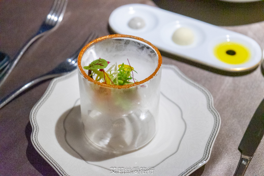 宜蘭約會餐廳》村却國際溫泉酒店 23樓景觀餐廳享無敵美景精緻料理 - 艾莉絲愛旅行