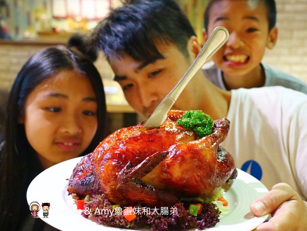 《竹北美食》Bingo賓果廚房。聚餐首選香草烤雞需提前預訂。平價鐵板海陸義大利麵排餐。健康薑黃燉飯。自助吧無限享用︱新竹喜來登飯店附近（影片）