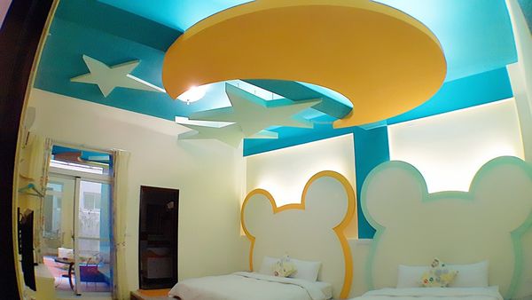 30547087_1763557160332163_98561640_o