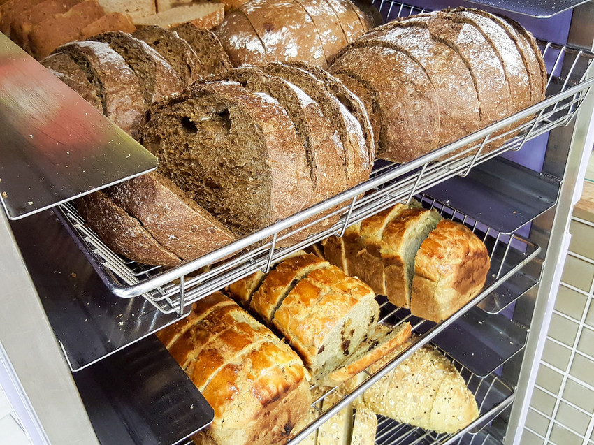 38679710_535952226860059_942990237687087104_n