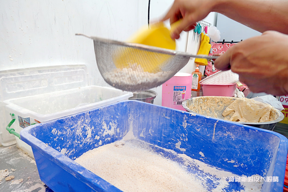 昌平炸雞王新竹南大店，新竹超人氣邪惡雞排！爆紅秘訣就是外皮酥脆鮮嫩多汁