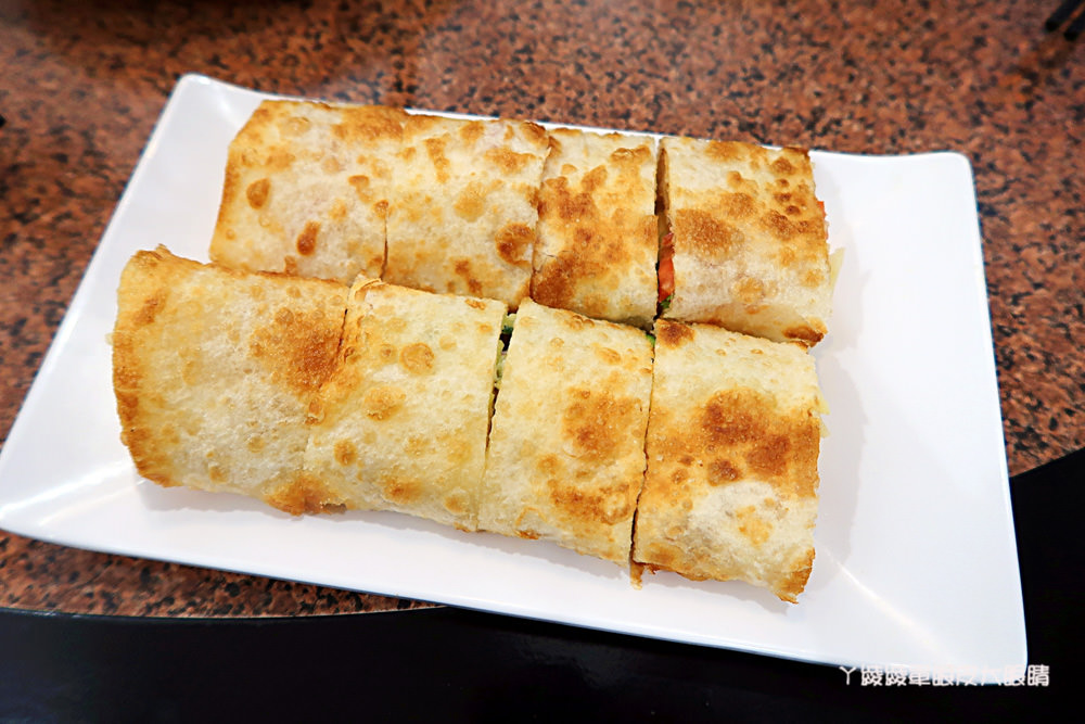 新竹美食推薦！長城小館回來了！你吃過一片片的麵嗎？超好吃的西北寧夏料理