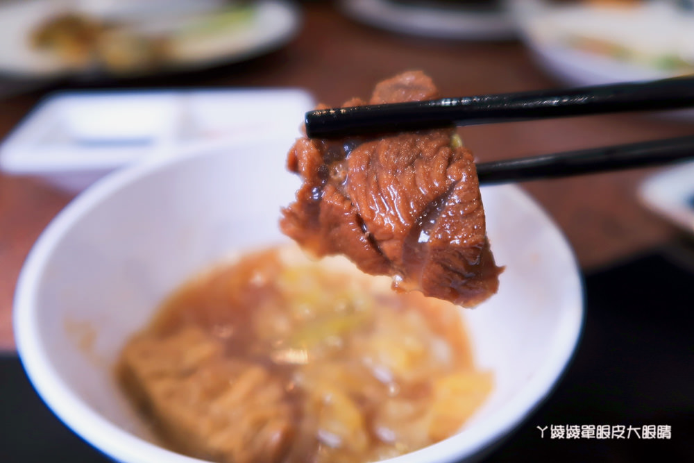 新竹美食推薦！長城小館回來了！你吃過一片片的麵嗎？超好吃的西北寧夏料理