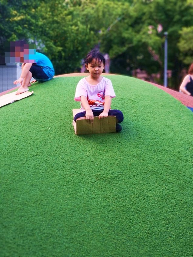 【玩樂．台北】台北特色公園／萬芳四號公園～遮陽沙坑、大型攀爬網架、鳥巢鞦韆和迷你滑草丘，無料溜小孩好去處