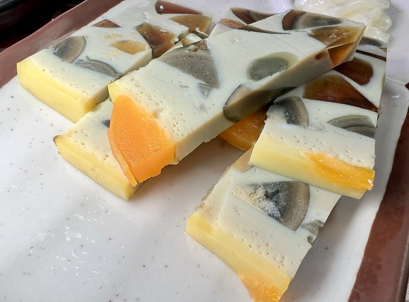 【台灣，嘉義市，東區】在嘉義，每個人都有自己的火雞肉飯排行榜；阿宏師火雞肉飯NO.1。（