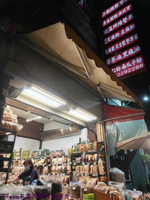 嘉義小吃【阿宏師火雞肉飯】在地人推薦火雞肉飯.雞油飯Q油蔥香!魯肉油香超滑嫩好吃│火雞肉片飯賣完為止│