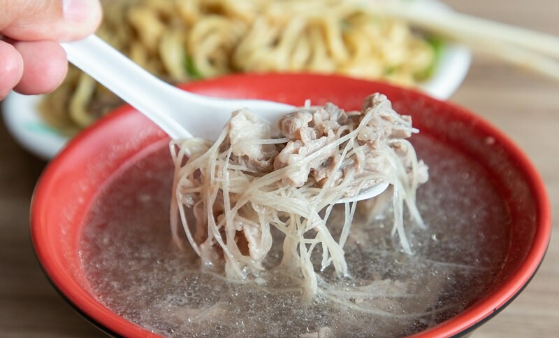 【板橋美食里】雙園街羊肉炒麵(四十年老店)板橋店.炒羊肉.羊肉炒麵.羊肉湯.只賣三味