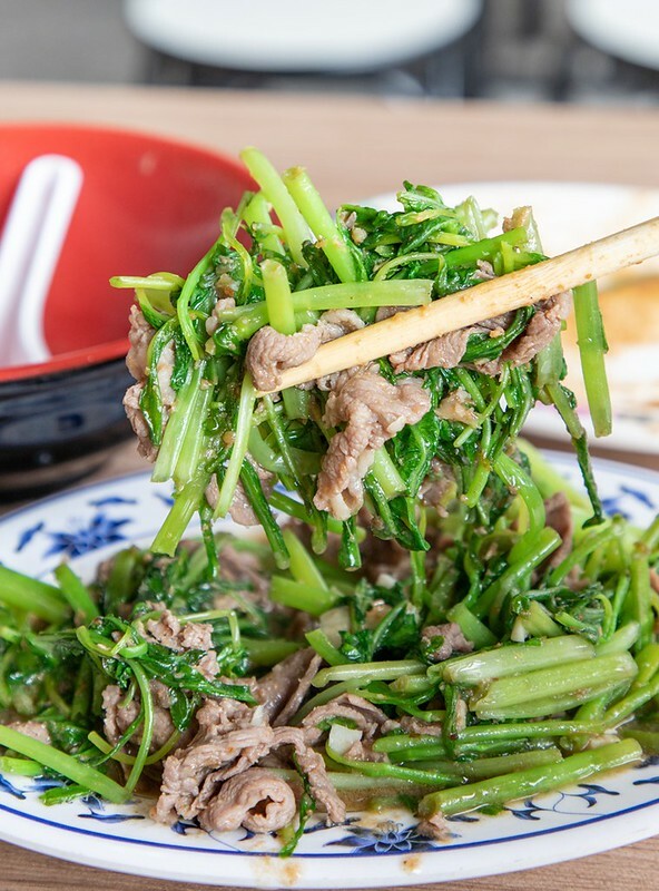 【板橋美食里】雙園街羊肉炒麵(四十年老店)板橋店.炒羊肉.羊肉炒麵.羊肉湯.只賣三味