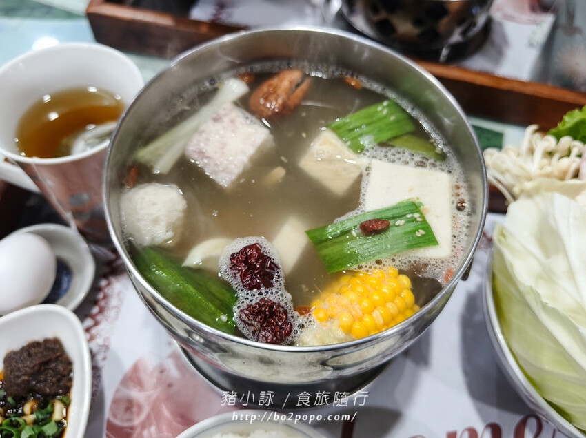 南投。竹山》望際回家。地點略偏僻但有著無敵夜景的居家型民宿