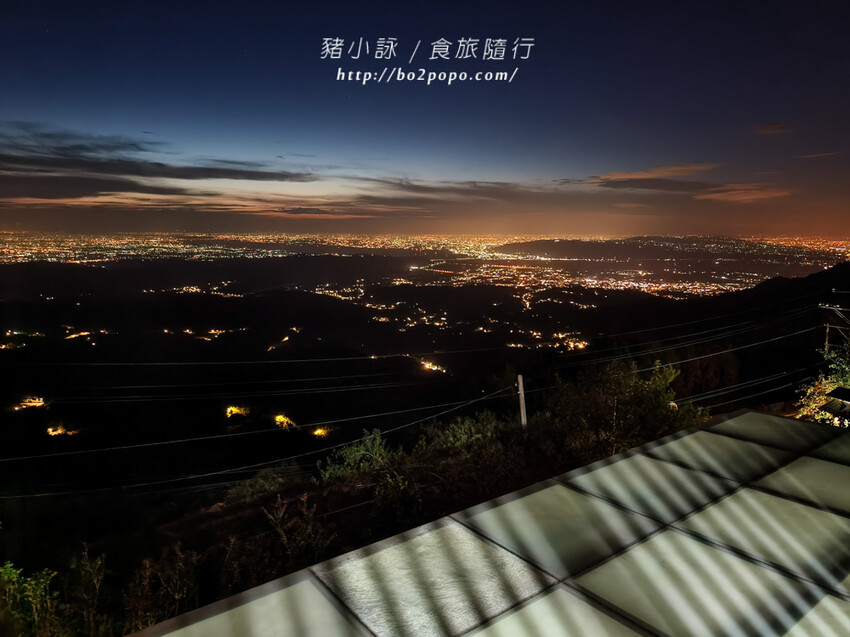 南投。竹山》望際回家。地點略偏僻但有著無敵夜景的居家型民宿