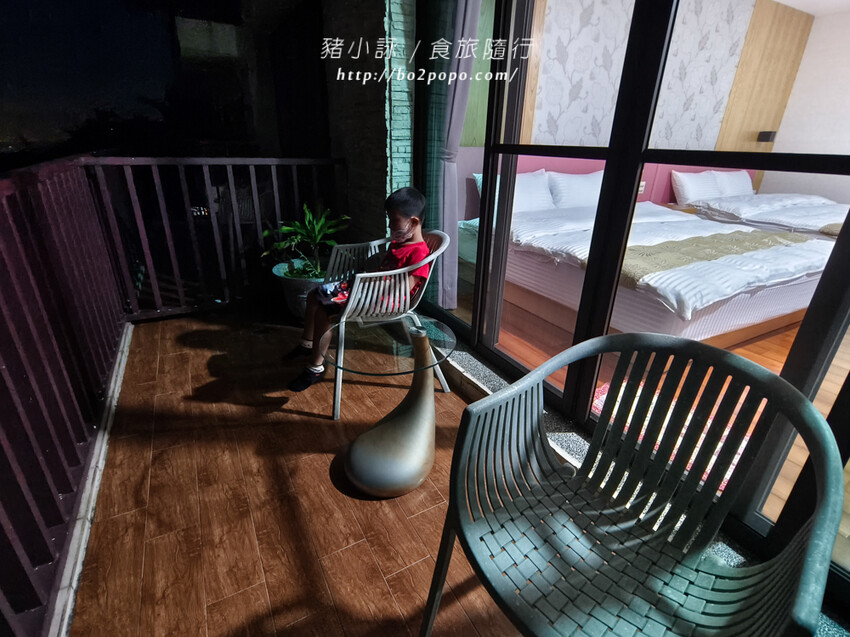 南投。竹山》望際回家。地點略偏僻但有著無敵夜景的居家型民宿